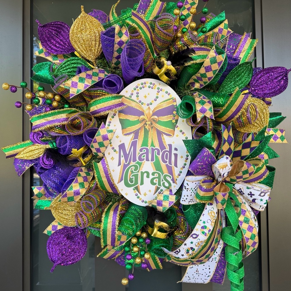 Mardi Gras Wreath 🎭